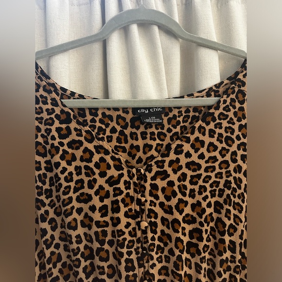 City Chic Dresses | City Chic Cheetah Maxi Shirtdress Dress Smocked Waist - Picture 3 of 3